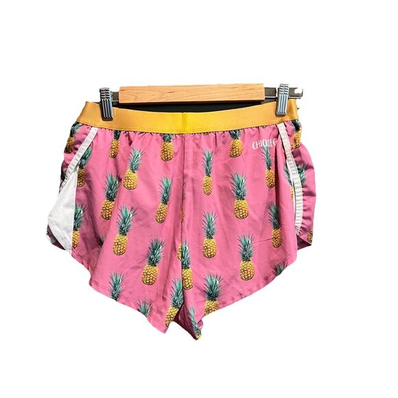 ChicknLegs Pink Pineapple Women's Activewear Shorts Size Medium - Picture 1 of 5